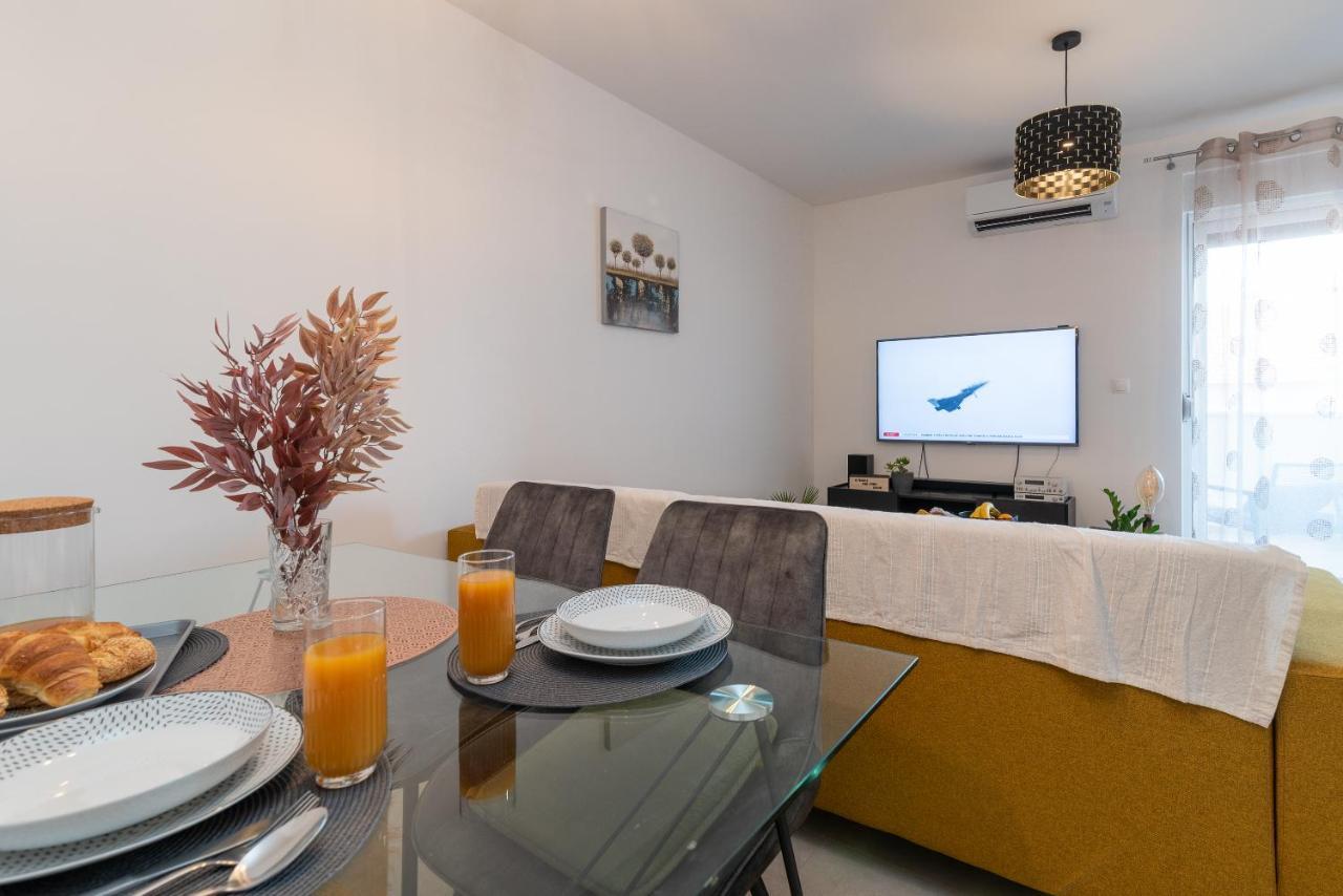 Kamarin Apartment Trogir Dış mekan fotoğraf