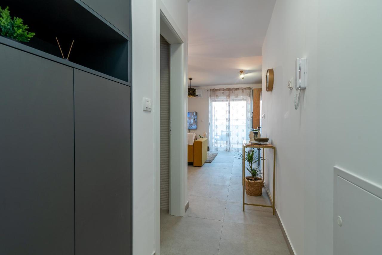 Kamarin Apartment Trogir Dış mekan fotoğraf