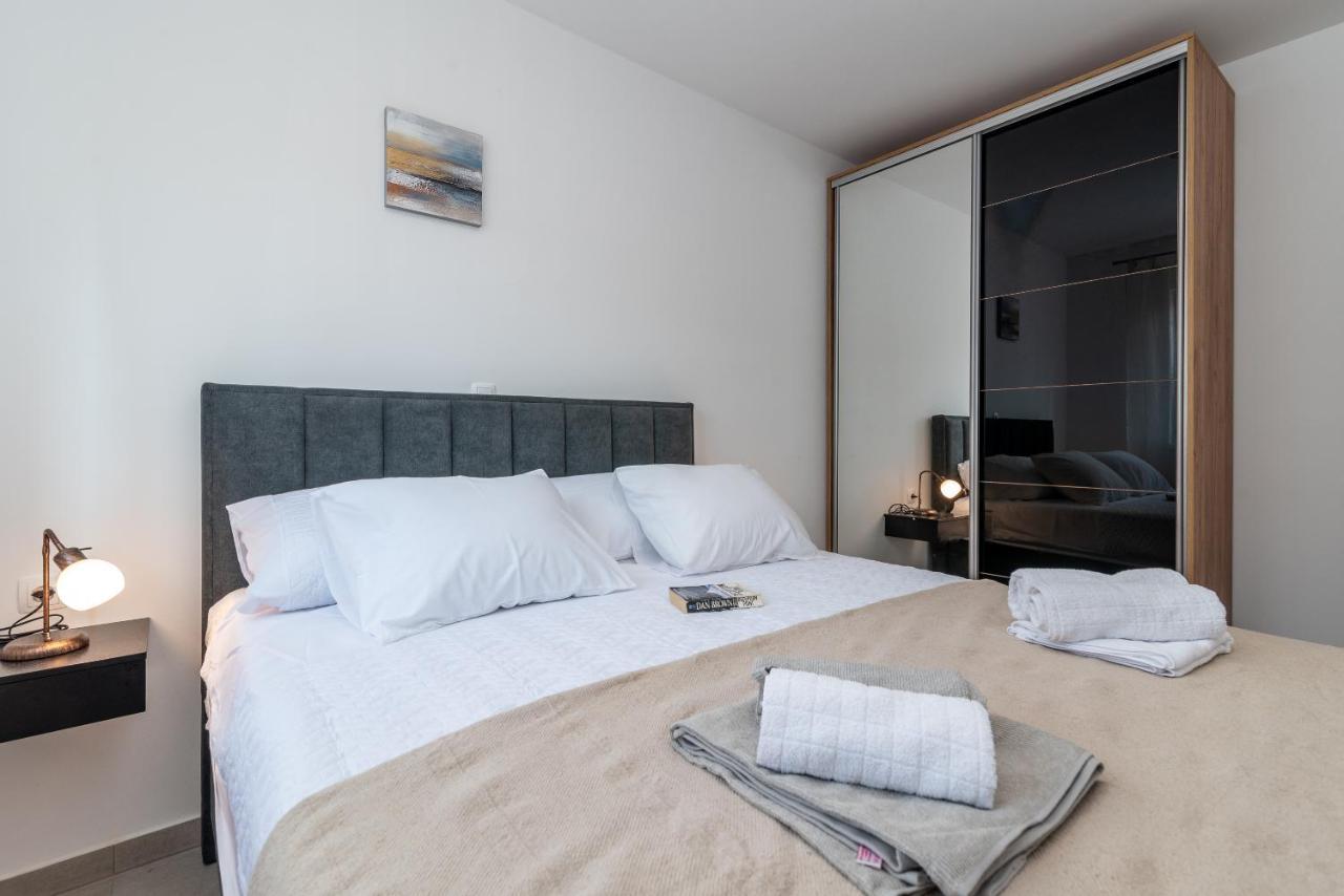 Kamarin Apartment Trogir Dış mekan fotoğraf